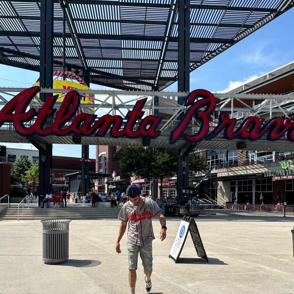 Meet your Posher, Desmond